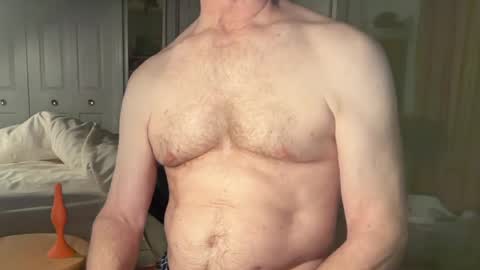 Snapshot of cfnmworkout1 chatting on 05-27-26, 01:57 cfnmworkout1 online show from 05-27-26, 01:57