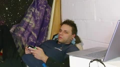 cguffey2284 online show from 01-29-25, 01:27