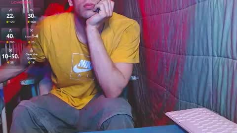 Snapshot of cguffey2284 chatting on 05-10-26, 10:59 cguffey2284 online show from 05-10-26, 10:59
