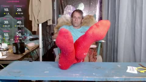 Snapshot of cguffey2284 chatting on 06-06-26, 12:16 cguffey2284 online show from 06-06-26, 12:16