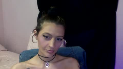 chaia online show from 06-23-26, 01:42
