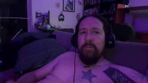 Snapshot of chalex2 chatting on 09-18-25, 11:29 chalex2 online show from 09-18-25, 11:29