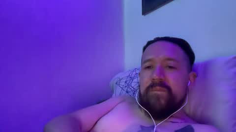 Snapshot of chalex2 chatting on 11-28-25, 10:29 chalex2 online show from 11-28-25, 10:29