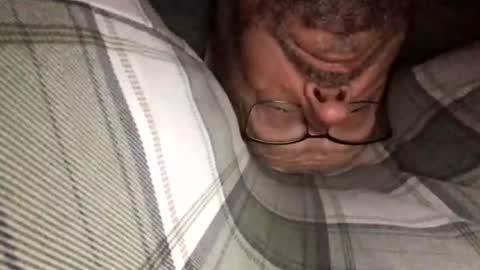 challe online show from 04-19-26, 02:00