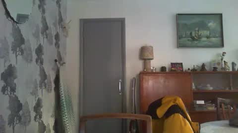 Snapshot of champers37 chatting on 01-14-25, 09:24 Champers online show from 01-14-25, 09:24