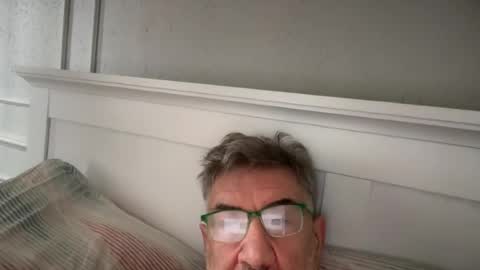 Snapshot of champsex305610 chatting on 07-15-26, 03:45 champsex305610 online show from 07-15-26, 03:45