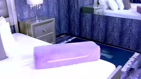 chanelledy1 online show from 10-31-25, 04:13