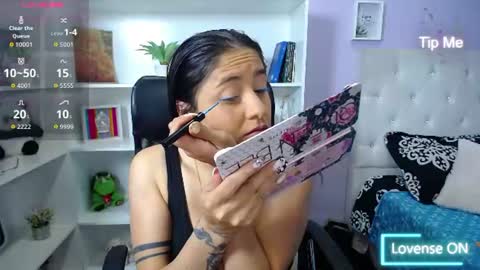chantal online show from 06-16-26, 05:04