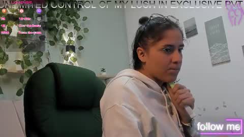 chantal online show from 07-30-26, 01:54