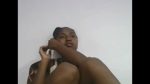 chantale483461 online show from 04-12-26, 07:57