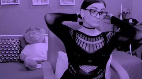 The Queen online show from 03-20-26, 11:48