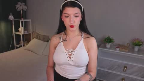 Snapshot of chantelcutty chatting on 10-26-25, 12:33 Amelia online show from 10-26-25, 12:33