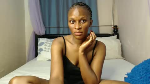 Snapshot of chantelsamz2 chatting on 01-23-25, 08:35 Chantel online show from 01-23-25, 08:35