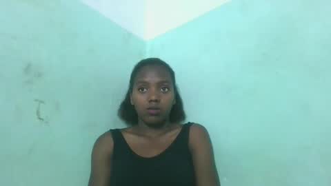 Snapshot of chanteuse655720 chatting on 04-22-26, 05:54 chanteuse655720 online show from 04-22-26, 05:54