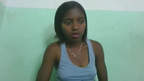 Snapshot of chanteuse655720 chatting on 05-14-26, 05:47 chanteuse655720 online show from 05-14-26, 05:47