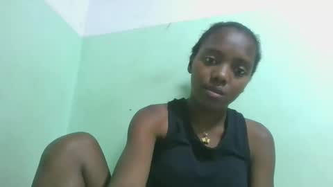Snapshot of chanteuse655720 chatting on 06-04-26, 07:36 chanteuse655720 online show from 06-04-26, 07:36