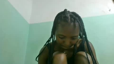 Snapshot of chanteuse655720 chatting on 06-21-26, 06:21 chanteuse655720 online show from 06-21-26, 06:21