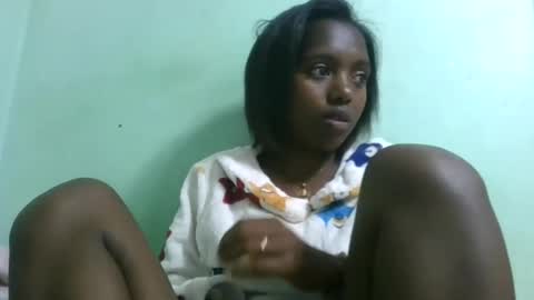 Snapshot of chanteuse655720 chatting on 07-05-26, 05:53 chanteuse655720 online show from 07-05-26, 05:53