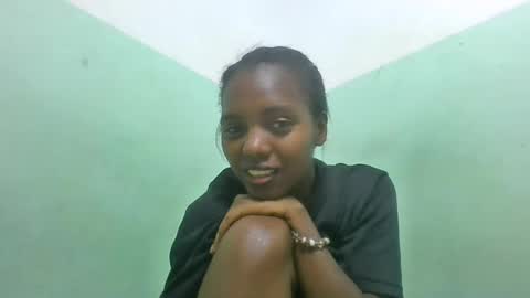 Snapshot of chanteuse655720 chatting on 07-21-26, 07:49 chanteuse655720 online show from 07-21-26, 07:49