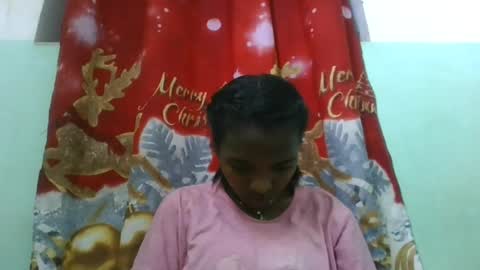 Snapshot of chanteuse655720 chatting on 07-27-26, 06:31 chanteuse655720 online show from 07-27-26, 06:31