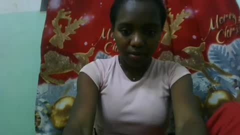 Snapshot of chanteuse655720 chatting on 08-05-26, 05:21 chanteuse655720 online show from 08-05-26, 05:21
