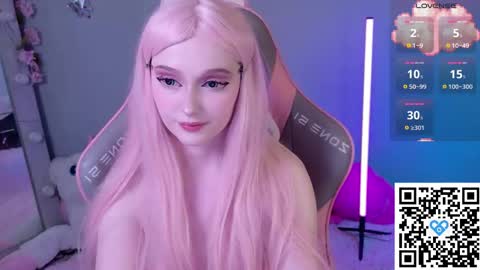 Snapshot of charityryah chatting on 05-25-26, 12:44 Hi guys Welcome to my room online show from 05-25-26, 12:44
