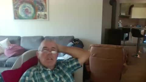 charles6064 online show from 05-22-26, 11:27