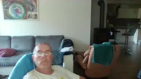 charles6064 online show from 05-28-26, 02:47