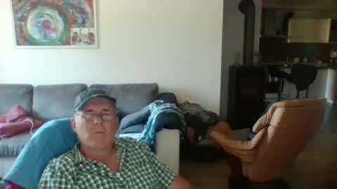 charles6064 online show from 06-15-26, 10:28