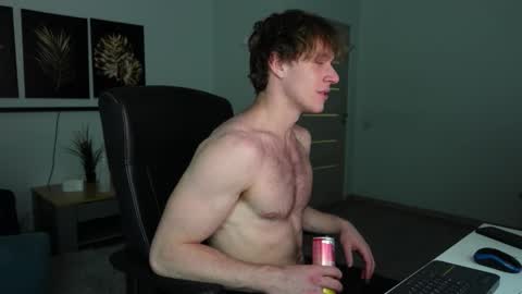 Snapshot of charles_dreams chatting on 11-27-25, 05:04 CHARLES DREAMS online show from 11-27-25, 05:04