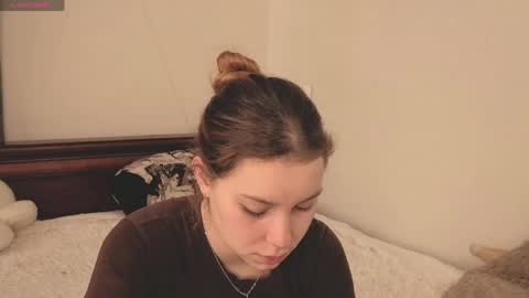 Ariel online show from 03-23-26, 09:35