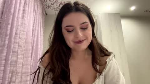 Freya online show from 01-17-26, 03:28