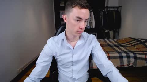 carlos reyes online show from 03-06-25, 09:03