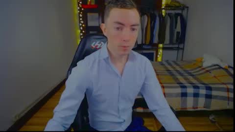 carlos reyes online show from 02-12-26, 08:20