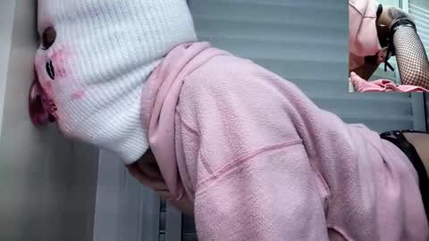 Charlie Throat online show from 02-22-26, 10:58