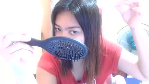 Snapshot of charlincadorna125 chatting on 01-10-26, 12:01 Sweetieeche online show from 01-10-26, 12:01
