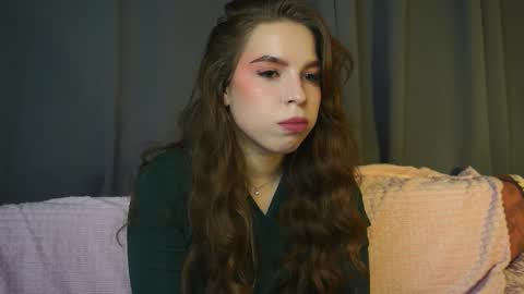 Snapshot of charlinemanke chatting on 10-09-25, 08:51 Dannie online show from 10-09-25, 08:51