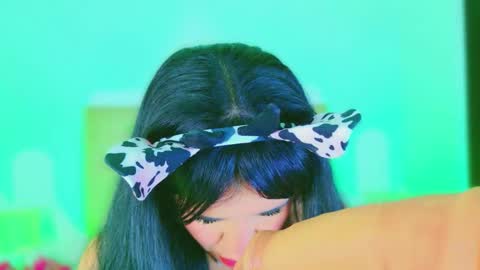 Charloott Evans online show from 09-20-25, 02:45