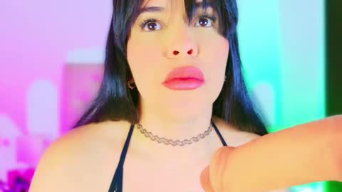 Charloott Evans online show from 10-19-25, 08:31