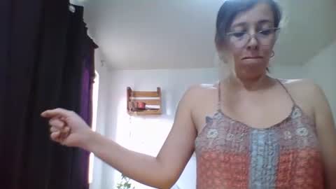 charlott online show from 12-15-25, 06:56