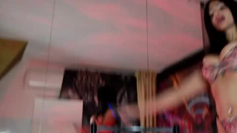 CHARLOTTE online show from 04-22-26, 12:13