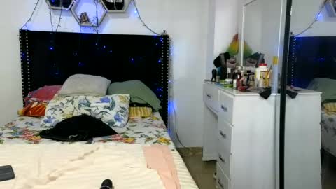 charlotte_027 online show from 06-29-26, 10:15