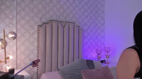   Charlotte  online show from 01-12-25, 07:10