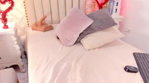   Charlotte  online show from 02-15-25, 12:15