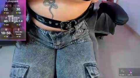 Snapshot of charlotte__benett chatting on 06-14-26, 05:42 Charlotte online show from 06-14-26, 05:42