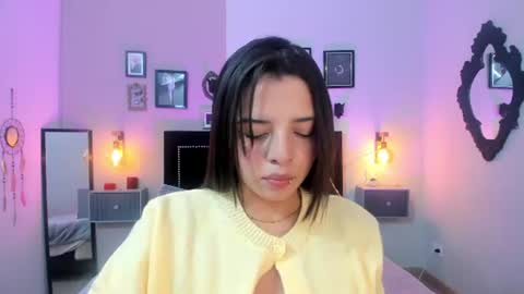 Snapshot of charlotte__benett chatting on 06-24-26, 05:39 Charlotte online show from 06-24-26, 05:39