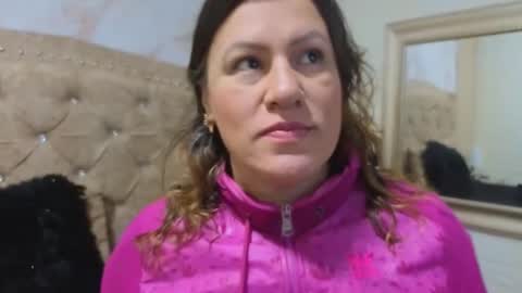 charlotte online show from 11-11-25, 10:37