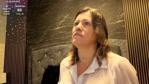 charlotte online show from 11-17-25, 10:43