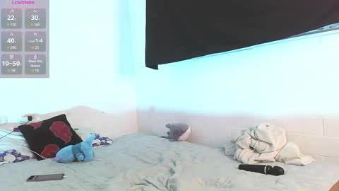 charlotte_morh_ online show from 11-18-25, 11:48