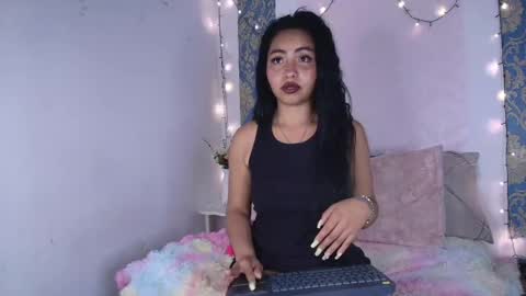 charlotte_princess_1 online show from 04-23-26, 03:19